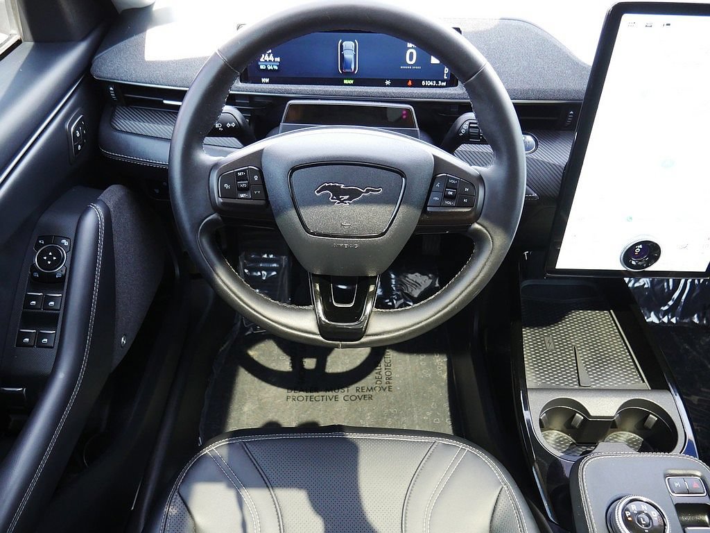 Used 2023 Ford Mustang Mach-E Premium AWD/4WD image 18