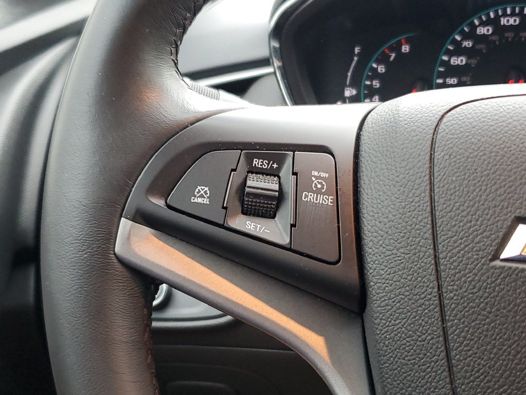 Used 2022 Chevrolet Trax LT w/ Sport Edition FWD image 22