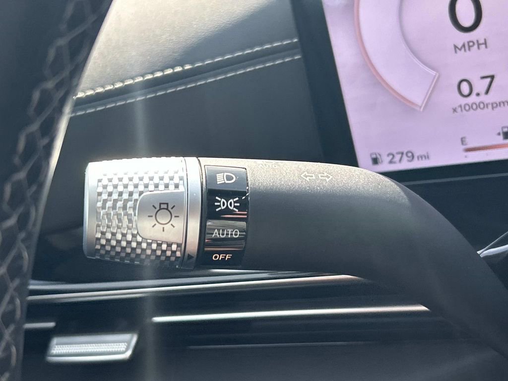 Used 2025 Genesis GV80 2.5T Standard AWD/4WD image 34