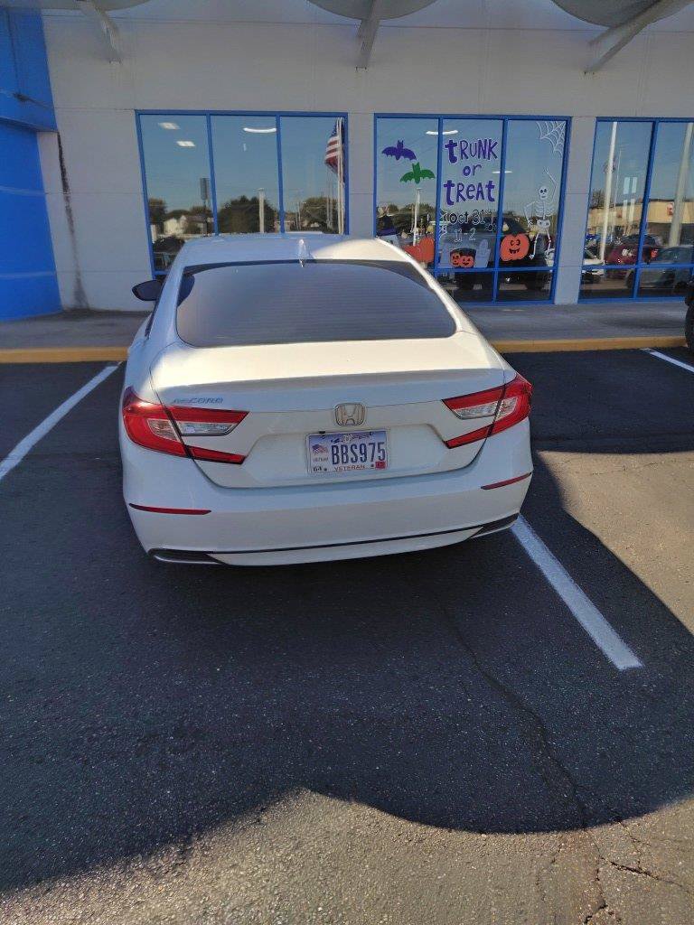 Used 2019 Honda Accord LX image 4