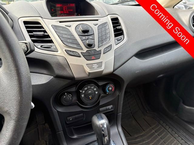 Used 2012 Ford Fiesta SE FWD image 7