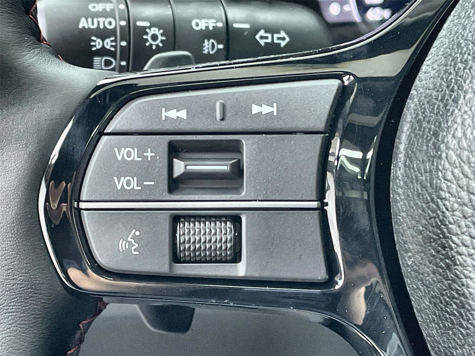 New 2026 Honda Pilot Black Edition image 17