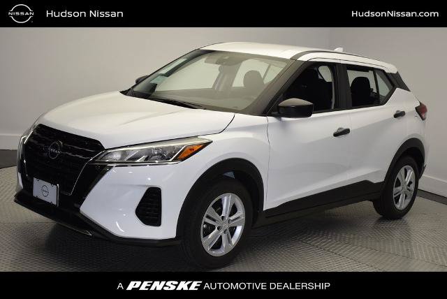 Certified 2025 Nissan Kicks Play S