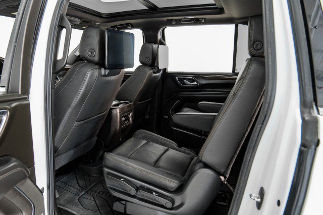 Used 2021 Chevrolet Suburban High Country AWD/4WD image 43