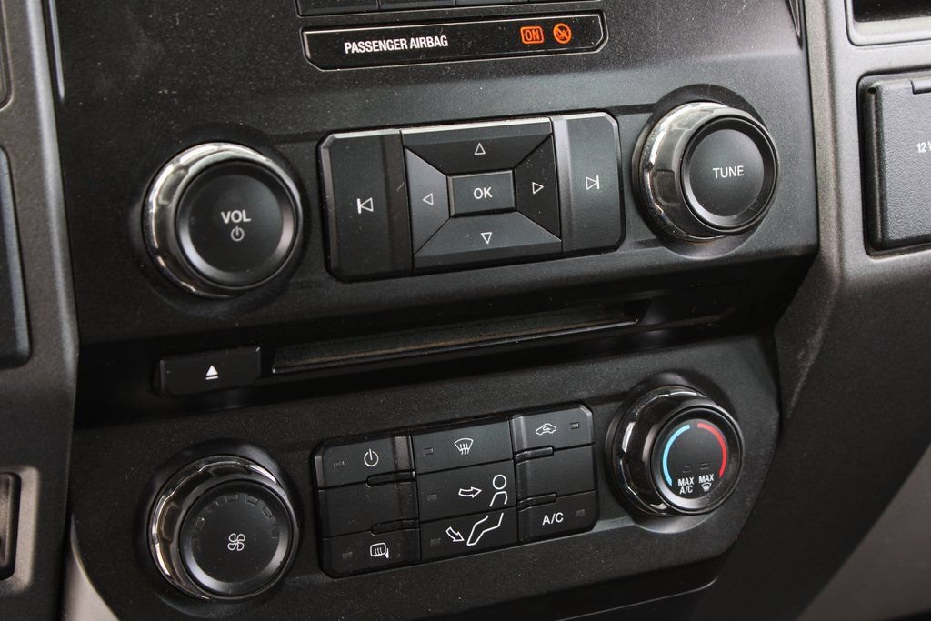 Used 2017 Ford F550 2WD Crew Cab Super Duty image 26