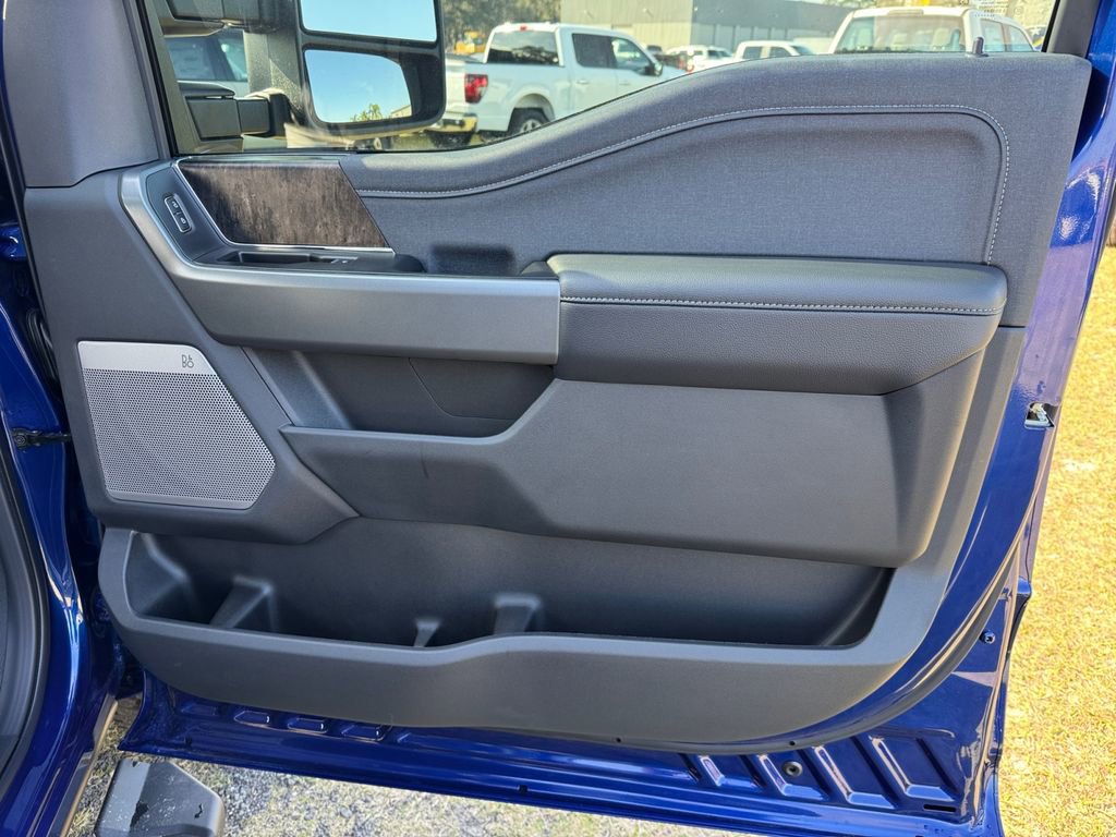 New 2026 Ford F350 Lariat w/ Black Appearance Package AWD/4WD image 19