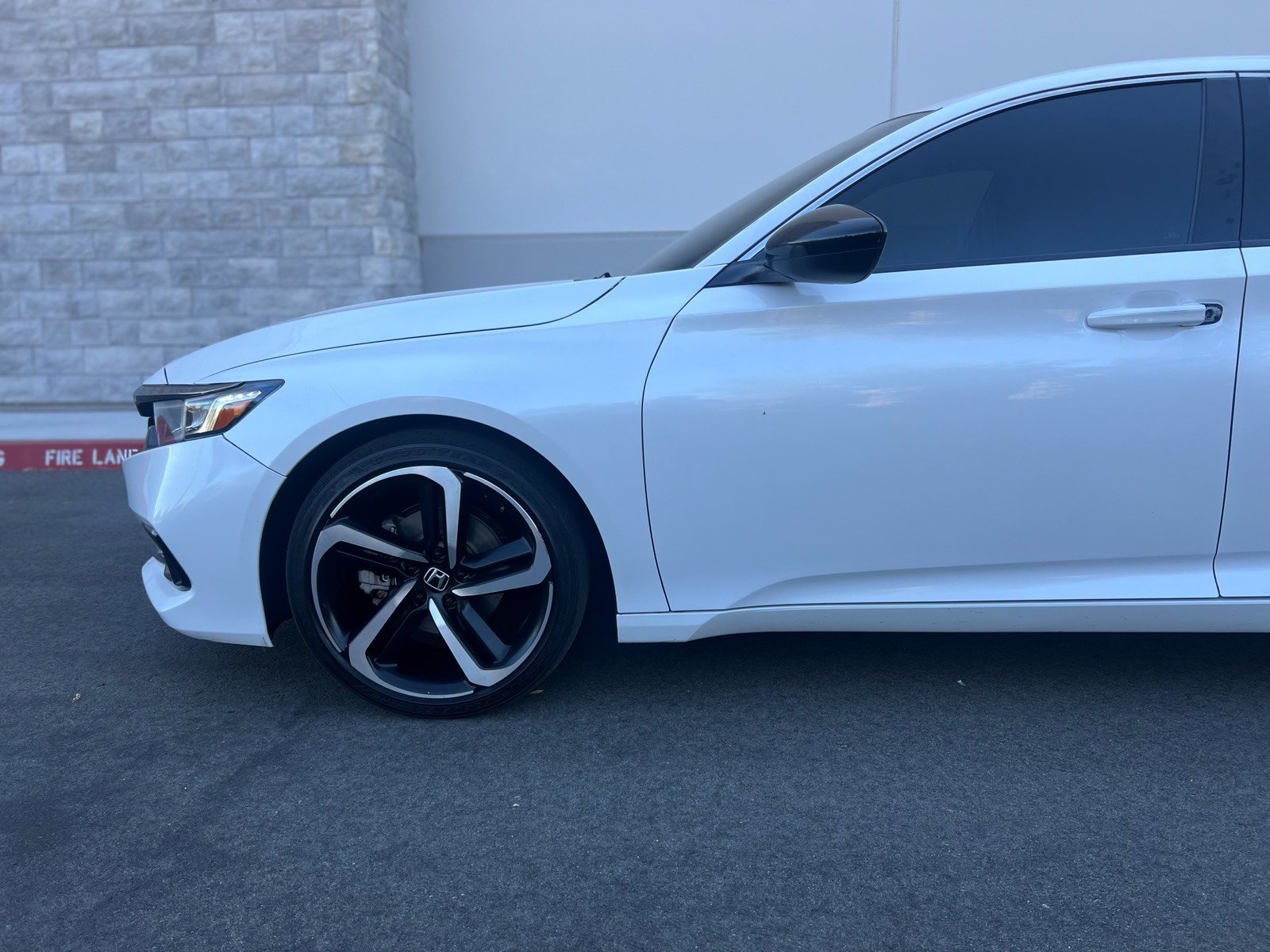 Used 2021 Honda Accord Sport image 4
