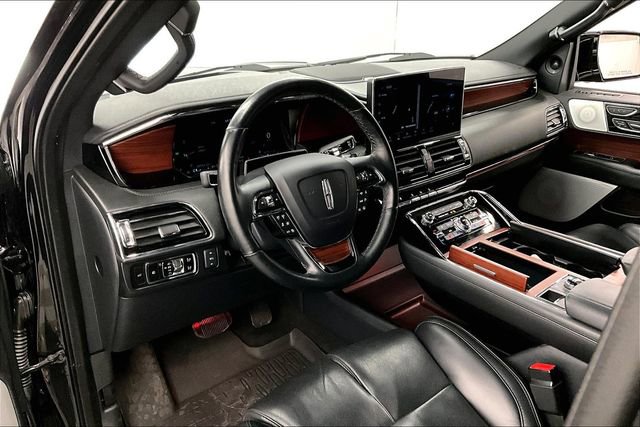 Used 2023 Lincoln Navigator L Reserve w/ Equipment Group 201A image 15