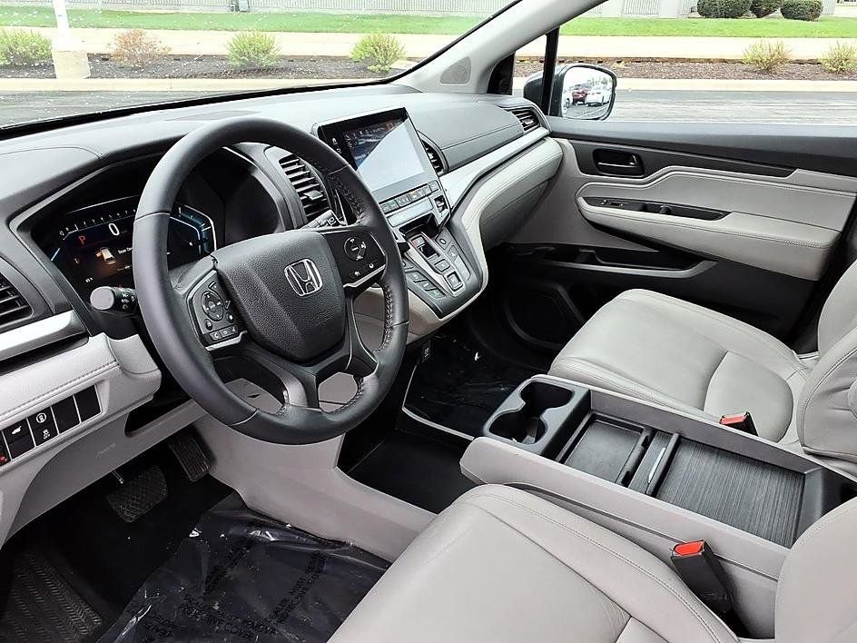 Used 2023 Honda Odyssey EX-L image 15