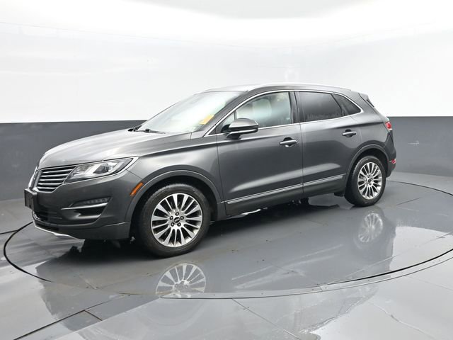 Used 2017 Lincoln MKC Reserve w/ Lincoln MKC Climate Package AWD/4WD image 2
