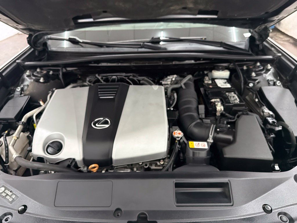 Used 2019 Lexus ES 350 F Sport w/ Accessory Package FWD image 34