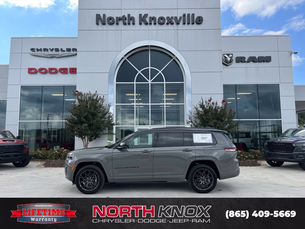 New 2027 Jeep Grand Cherokee L Summit AWD/4WD image 2