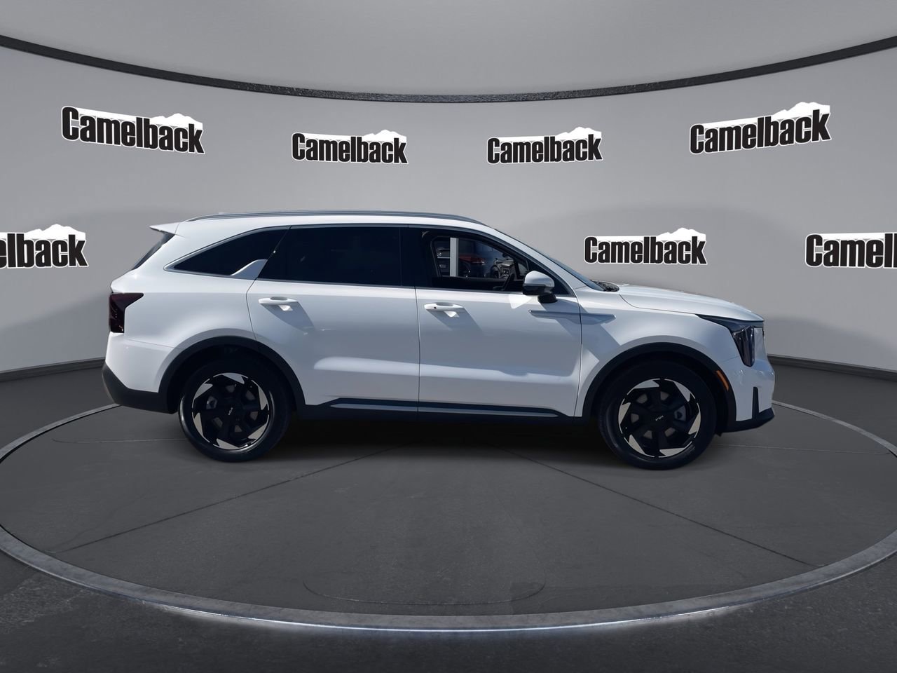 Certified 2026 Kia Sorento EX w/ EX Premium Package image 8