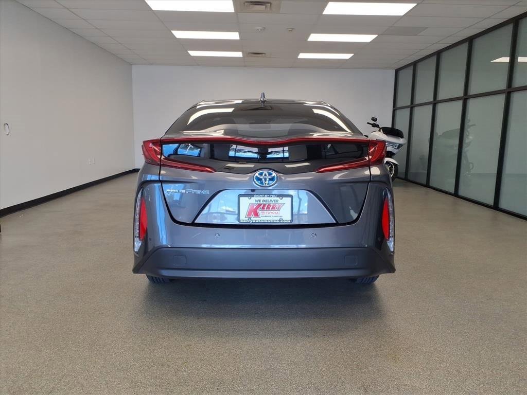Used 2019 Toyota Prius Prime Advanced image 5