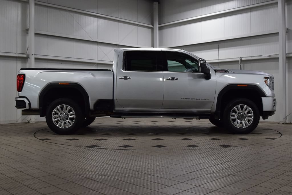 Used 2023 GMC Sierra 2500 Denali AWD/4WD image 9