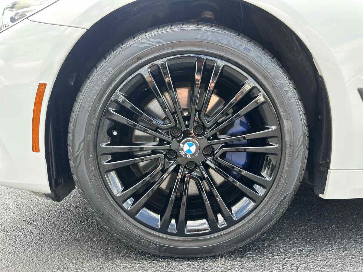 Used 2019 BMW 530i w/ Convenience Package RWD image 9