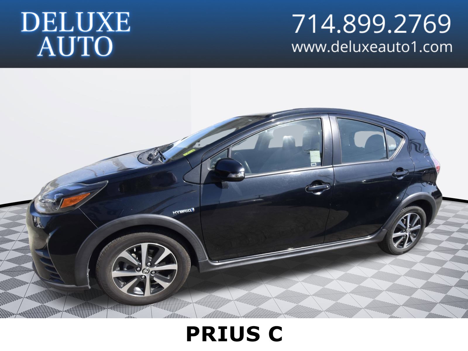 Used 2018 Toyota Prius C Four image 1