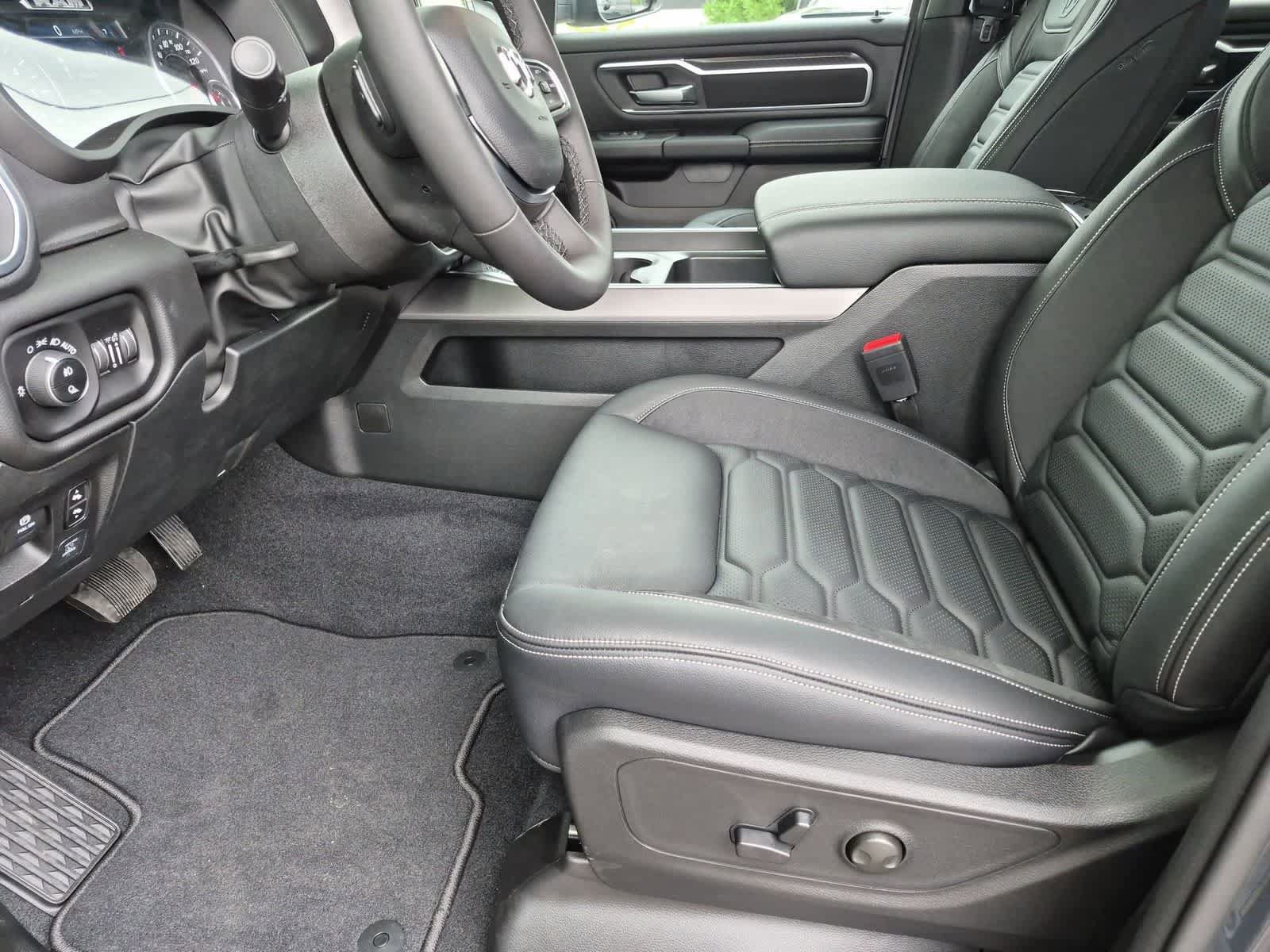 New 2026 RAM 1500 Big Horn AWD/4WD image 10