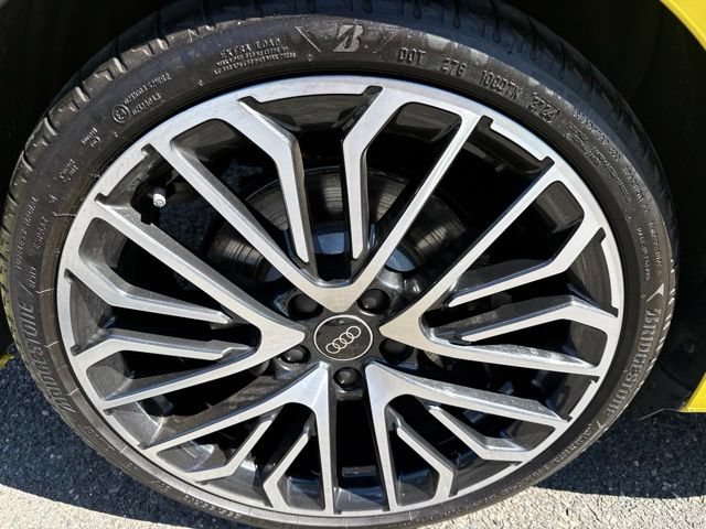 Used 2025 Audi S3 Prestige w/ Prestige Package AWD/4WD image 9