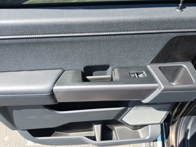 New 2025 Ford F350 Lariat image 19