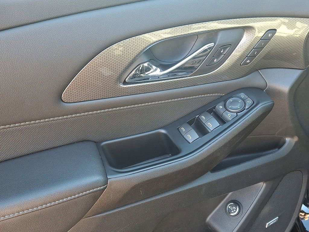 Used 2023 Chevrolet Traverse Premier w/ LPO, Floor Liner Package image 12