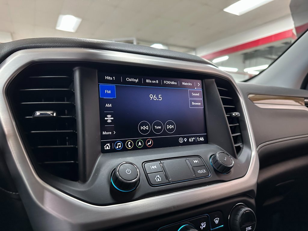 Used 2023 GMC Acadia SLE w/ Driver Convenience Package image 23