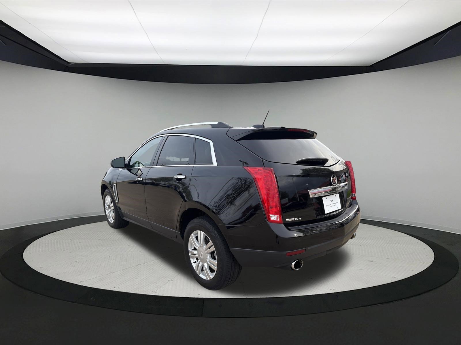 Used 2016 Cadillac SRX Luxury image 5