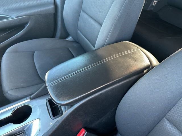 Used 2018 Chevrolet Malibu LT image 29