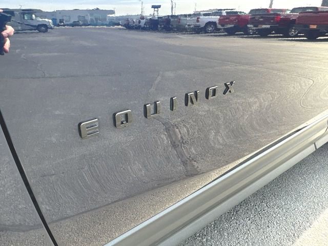 Used 2020 Chevrolet Equinox LS w/ LS Convenience Package image 29