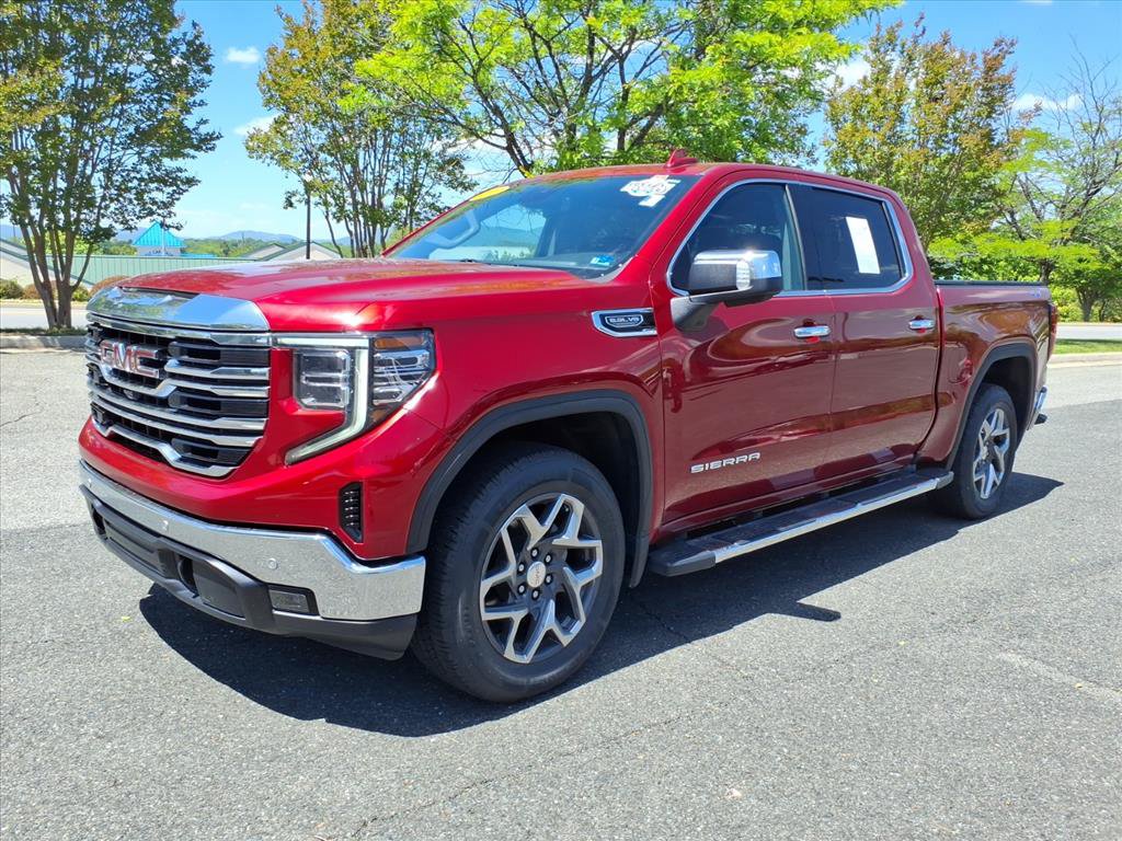 Used 2023 GMC Sierra 1500 SLT w/ SLT Premium Plus Package AWD/4WD image 14