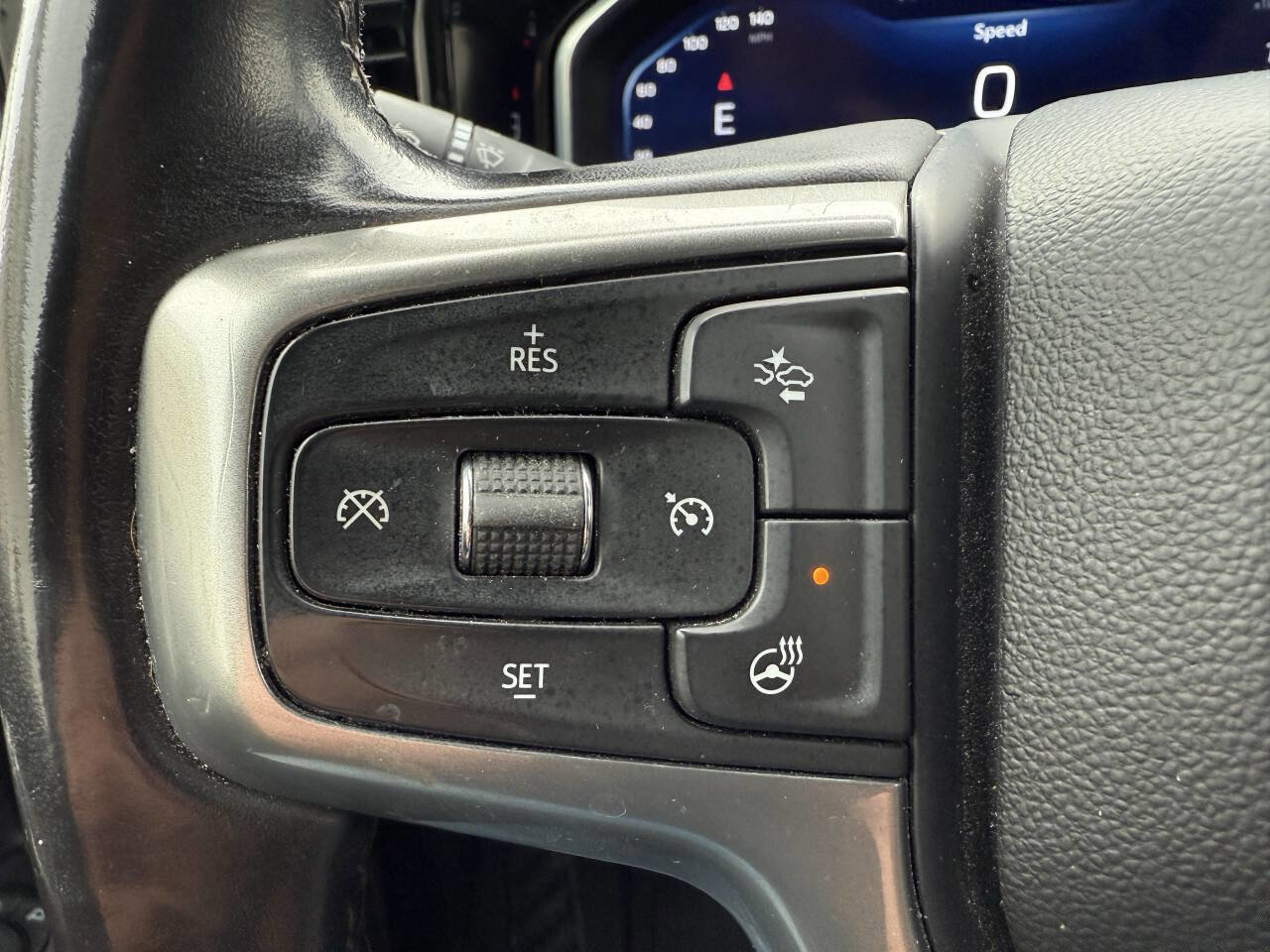 Used 2022 Chevrolet Silverado 1500 LT image 22