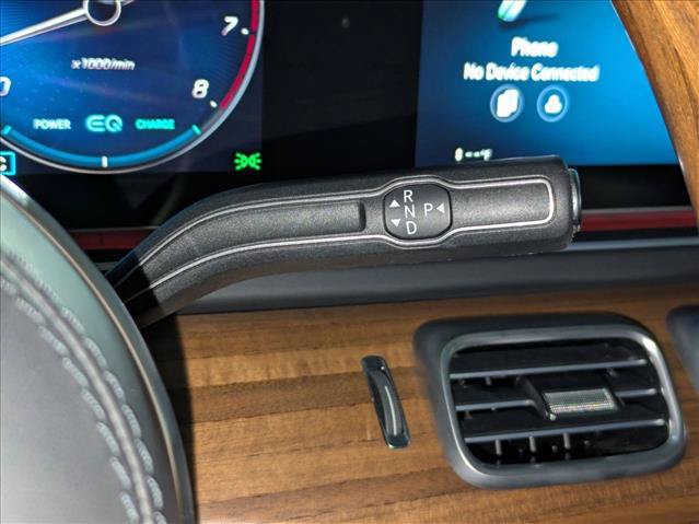 Used 2023 Mercedes-Benz Maybach GLS 600 4MATIC image 17