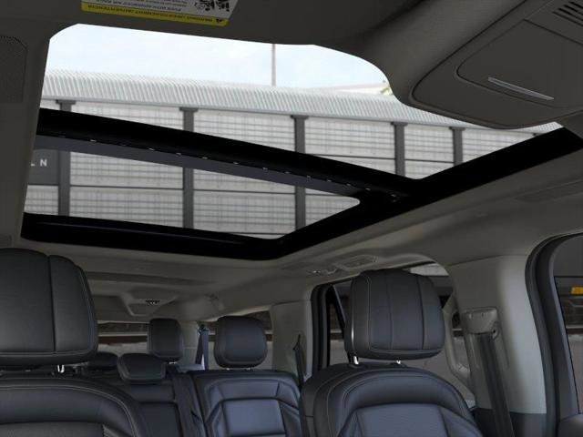 New 2026 Lincoln Navigator L Reserve AWD/4WD image 22