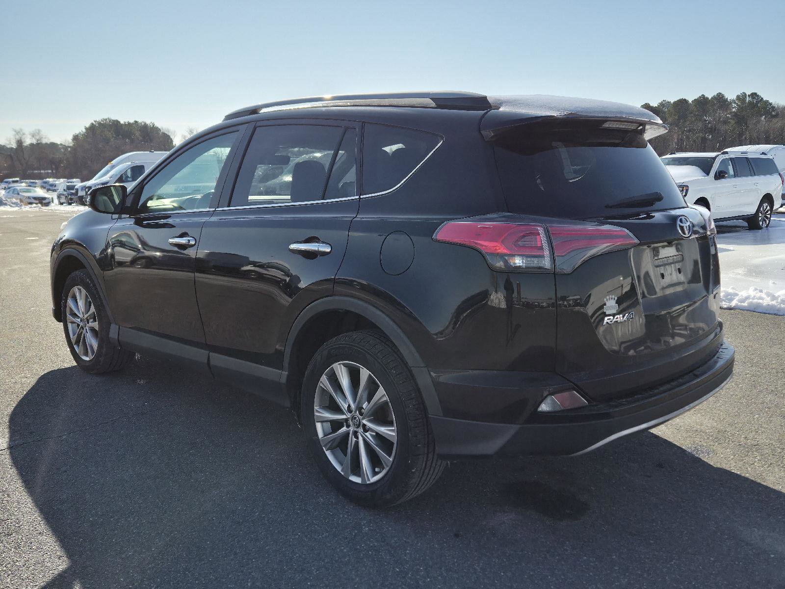 Used 2018 Toyota RAV4 Limited w/ All Weather Liner Package image 7