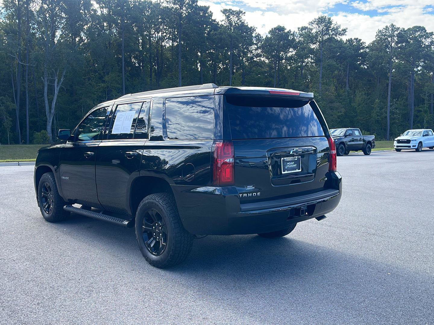 Used 2020 Chevrolet Tahoe LS w/ Enhanced Driver Alert Package RWD image 6