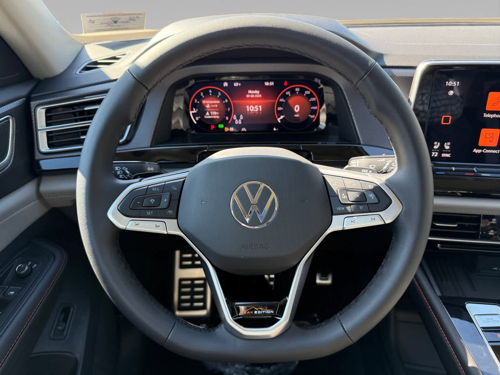 New 2026 Volkswagen Atlas Peak Edition image 12