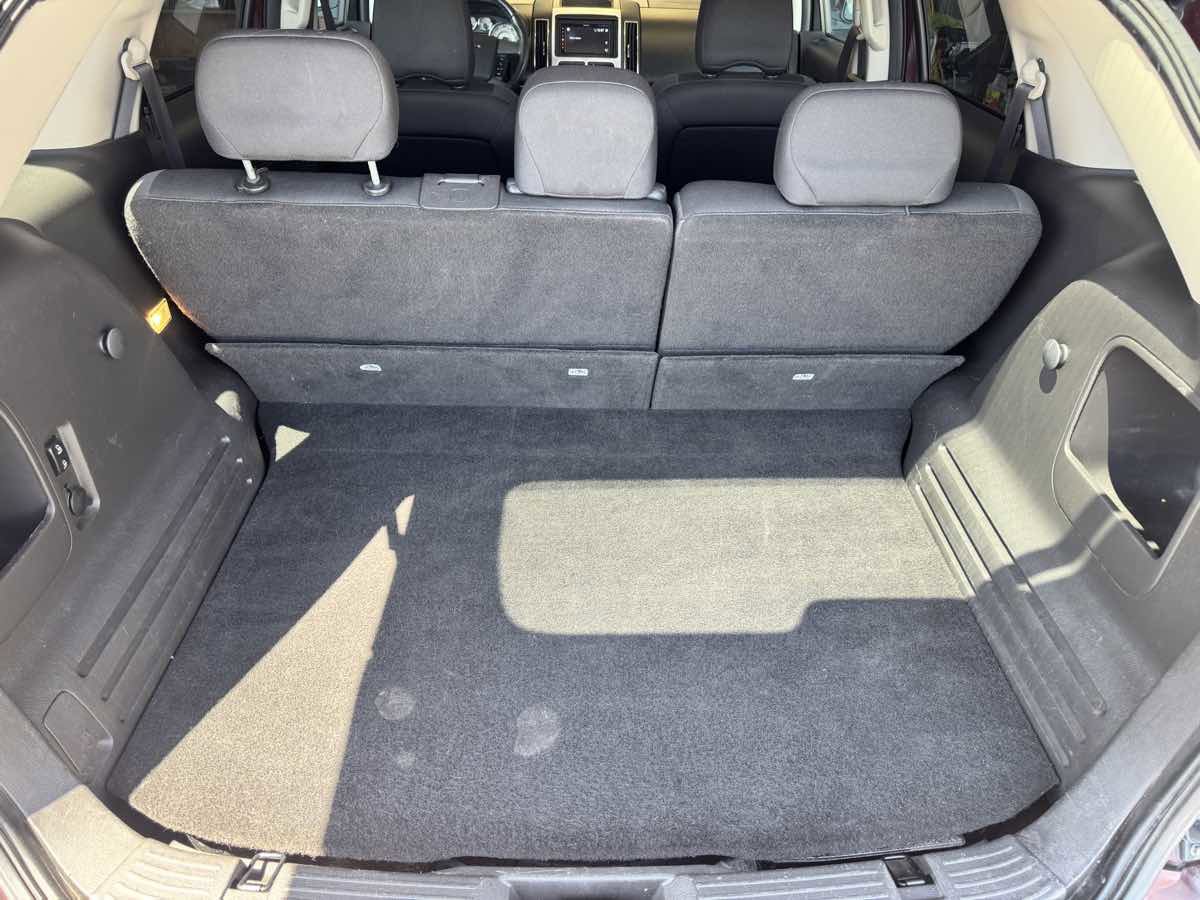 Used 2009 Ford Edge SEL FWD image 24