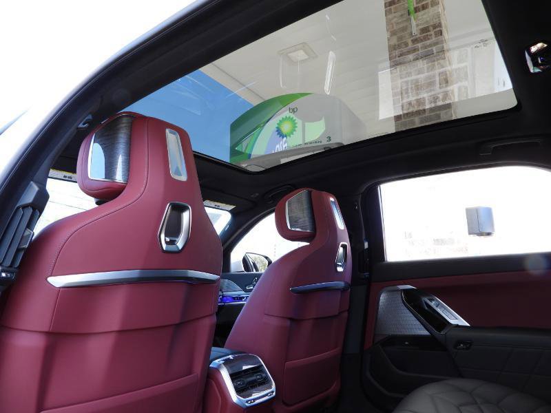 Used 2024 BMW 740i image 48