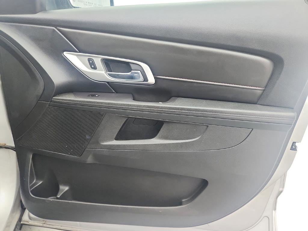 Used 2017 GMC Terrain SLE image 22