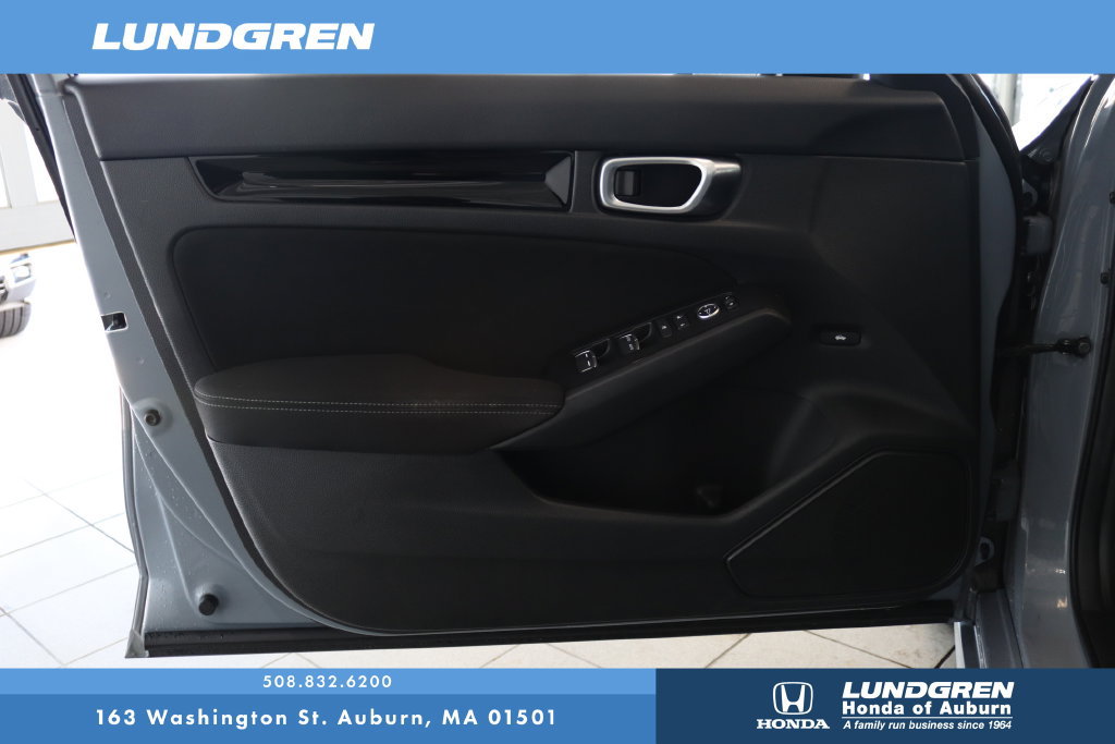 Used 2024 Honda Civic EX image 9