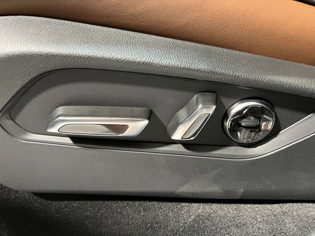 New 2026 Acura MDX SH-AWD w/ Advance Package image 14