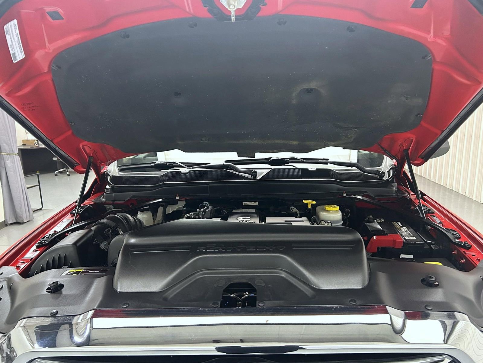 Used 2020 RAM 3500 Laramie image 24