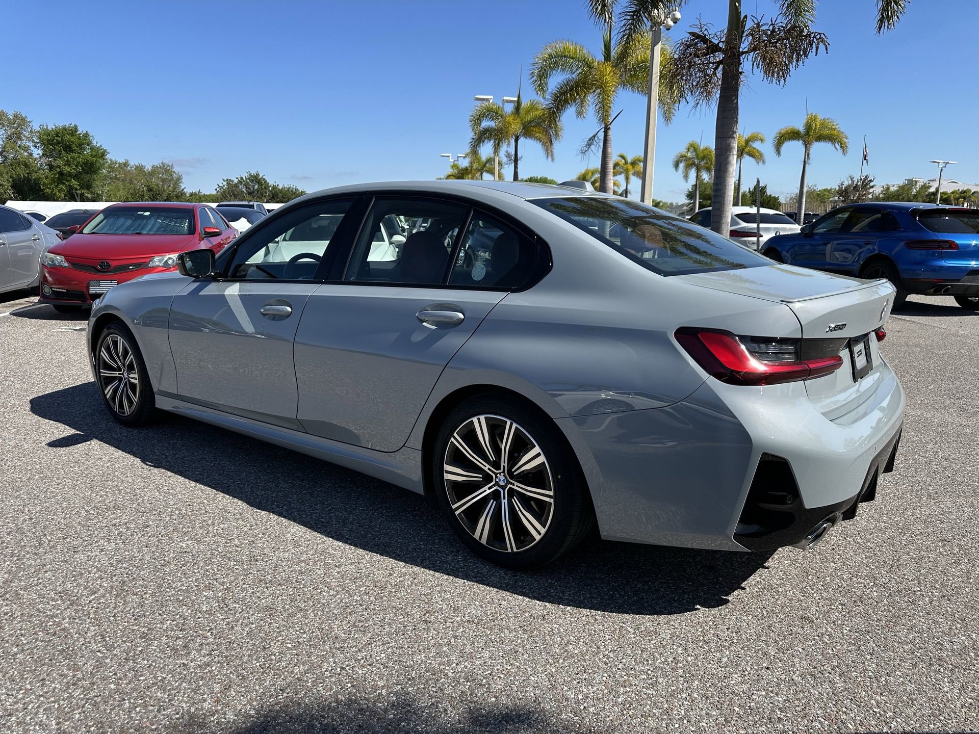 Certified 2025 BMW 330i xDrive Sedan image 6