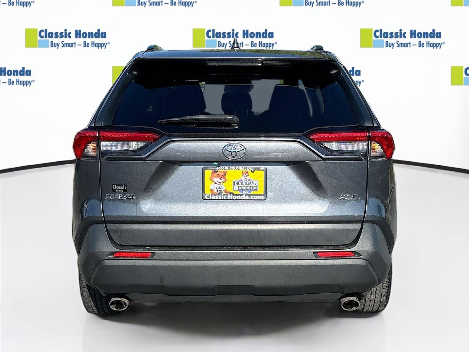 Used 2019 Toyota RAV4 XLE FWD image 7