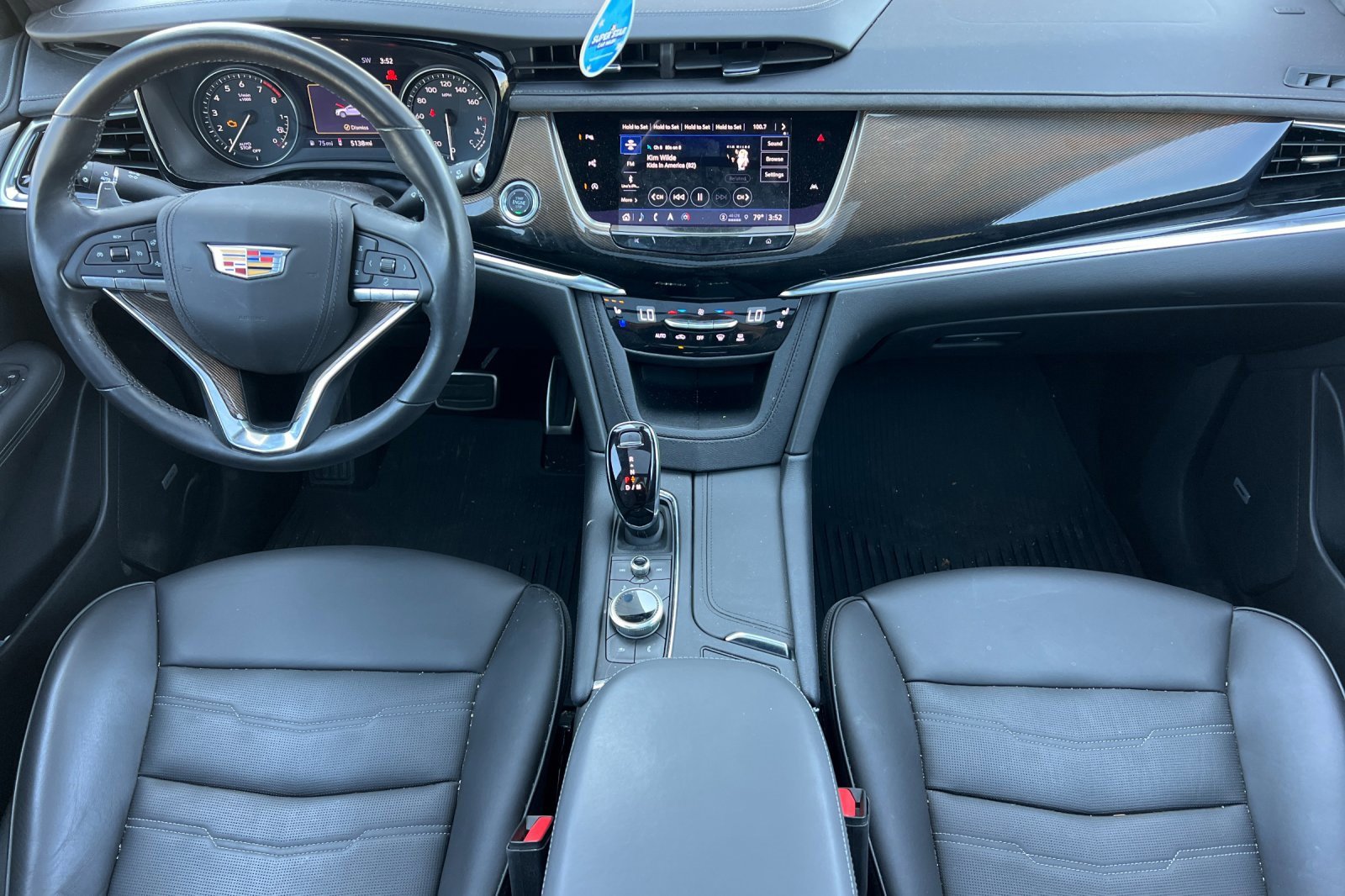 Certified 2024 Cadillac XT6 Sport w/ Platinum Package image 15