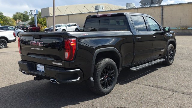 Used 2024 GMC Sierra 1500 Elevation w/ Elevation Premium Package AWD/4WD image 9