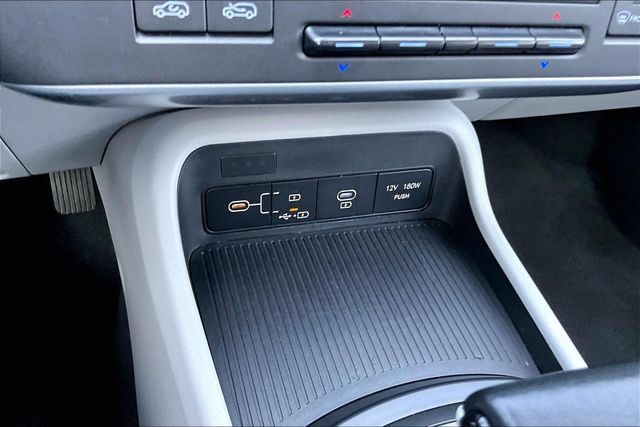Used 2024 Hyundai Kona SEL FWD image 15