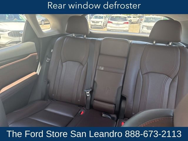 Used 2017 Lexus RX 450h AWD w/ Cold Weather Package image 29