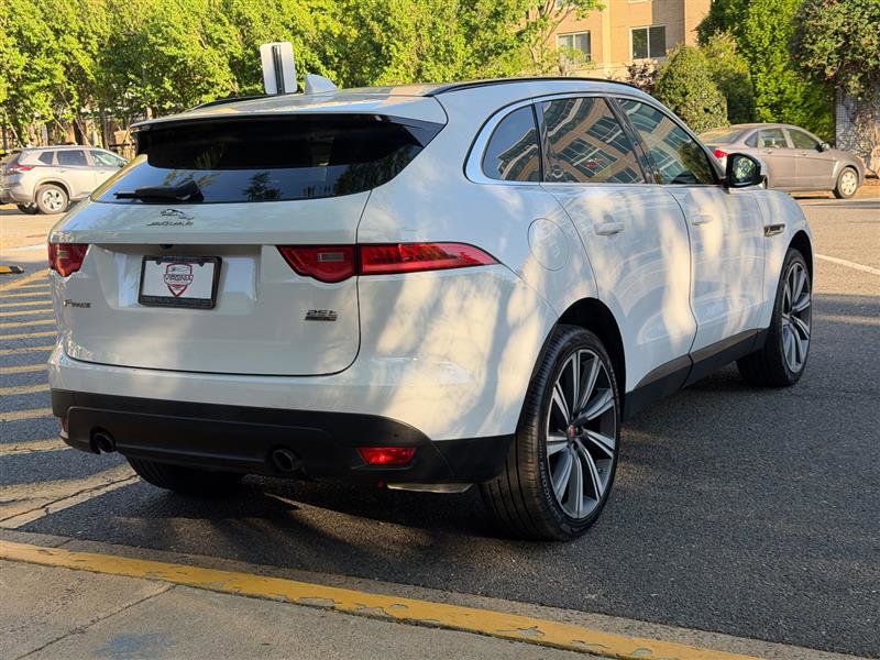 Used 2019 Jaguar F-PACE Prestige AWD/4WD image 8