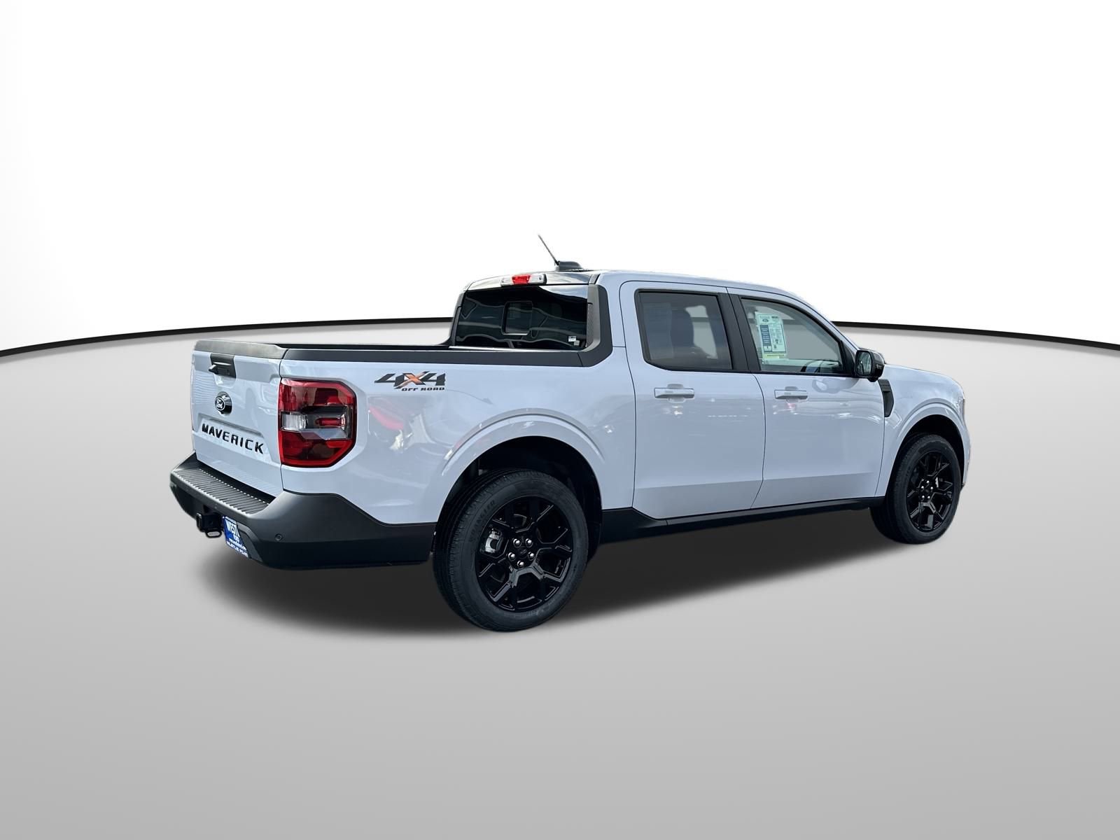 Used 2025 Ford Maverick Lariat w/ Black Appearance Package image 6